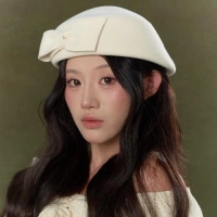 短剧演员李梓荧