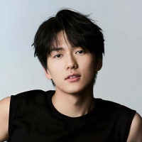 短剧演员袁在峤